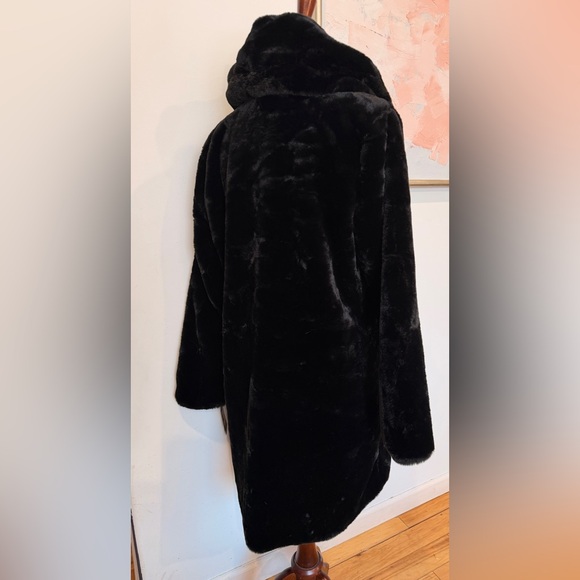 Gallery New York Black Faux Fur Black Jacket Medium - Picture 6 of 15
